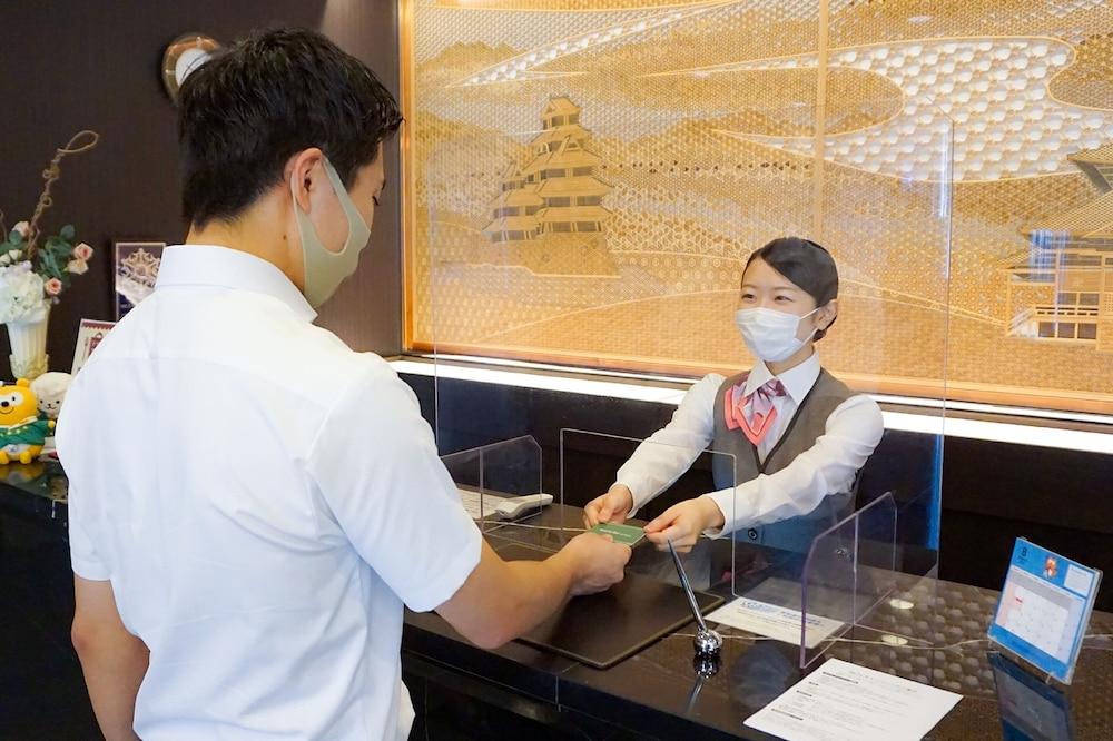 Hotel Route-Inn Komagane Inter Eksteriør billede